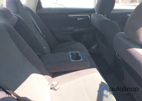 2013 Nissan Altima 2.5 Sv z USA, uszkodzony, nr VIN 1N4AL3AP0DC142819